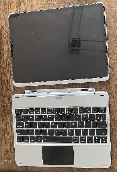 iPad Air 5/ Air 4/iPad Pro 11 ipad 6/7/8/9/10 Gen Keyboard Case 1