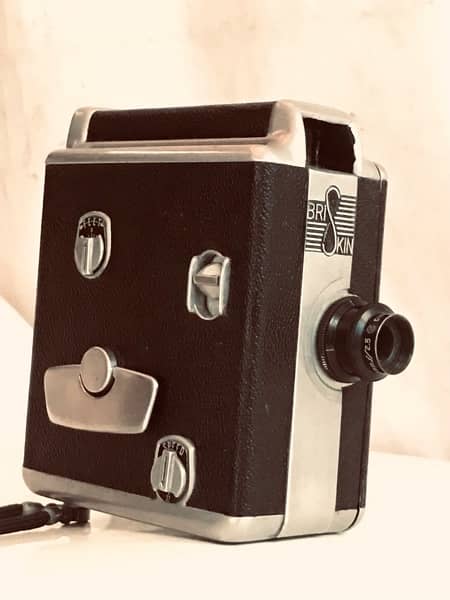 Antique Briskin 8mm American movie camera 1
