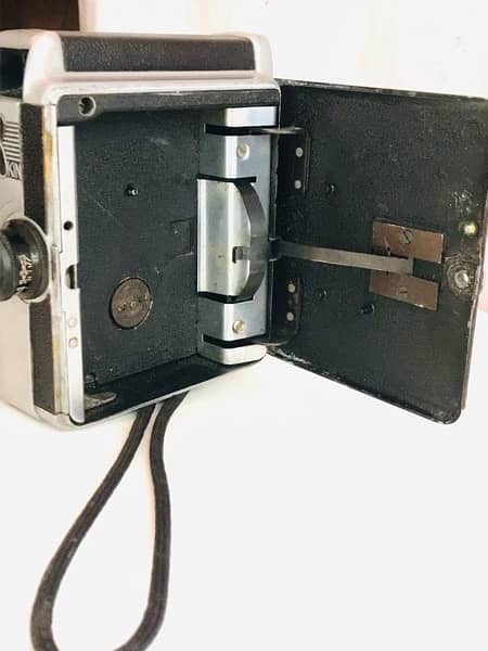 Antique Briskin 8mm American movie camera 5