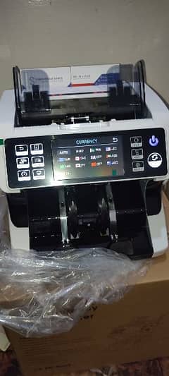 Cash currency note counting machine with note detection packet counter