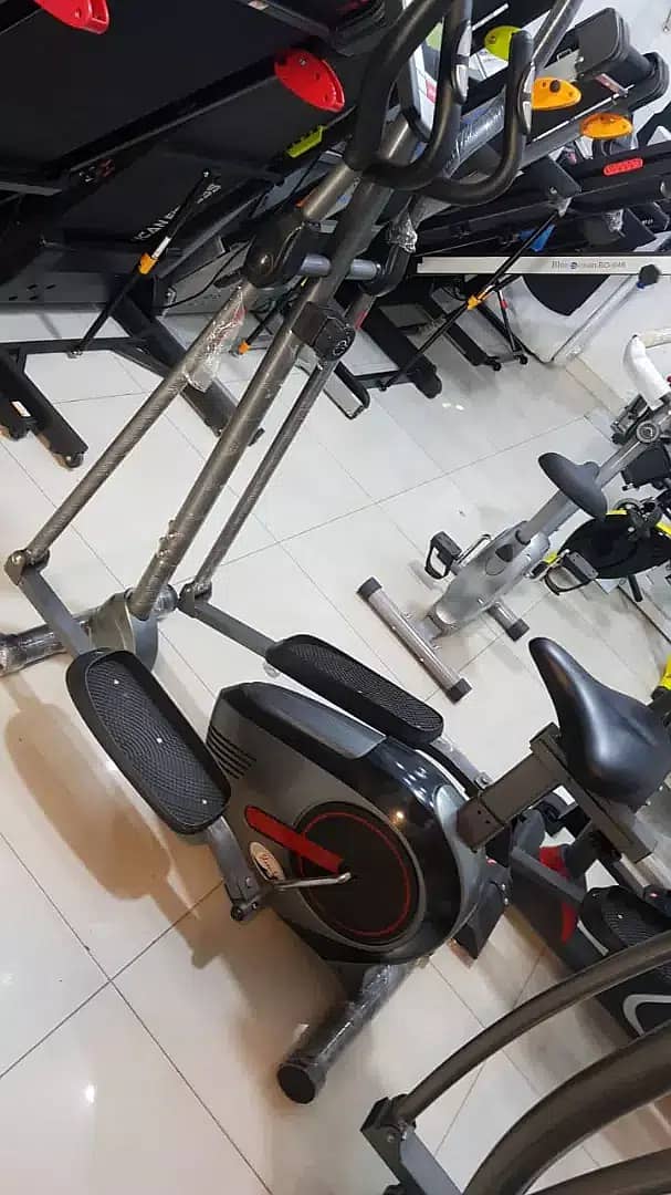 Domestic&commercial magnetic cycle workout Equipments for HIT training 4