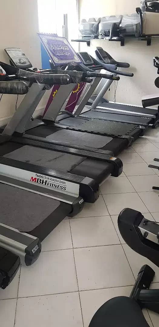 Domestic&commercial magnetic cycle workout Equipments for HIT training 7