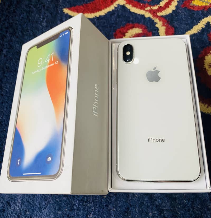 iPhone X  64 gb 0