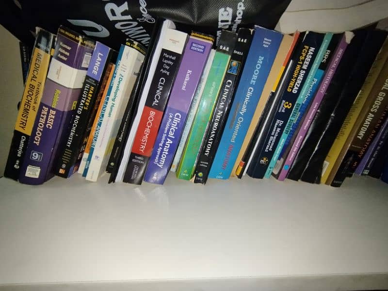 MBBS and FCPS books for sale, delivery available 0
