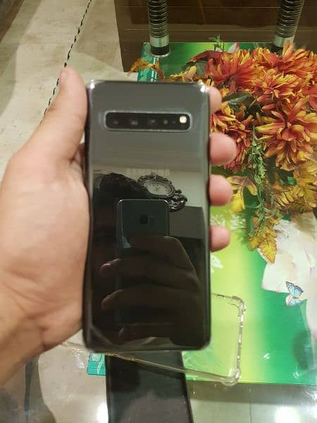 Samsung s10 5g  256 gb 2