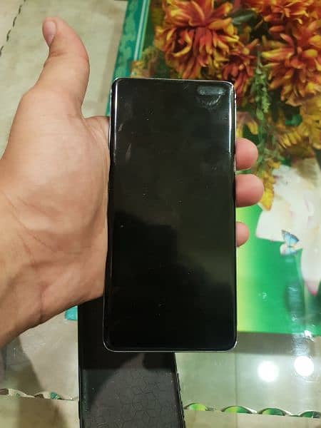 Samsung s10 5g  256 gb 3