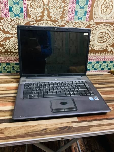 laptop sale urgent 10