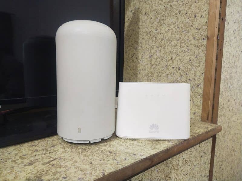 Huawei B2368-66 CAT13 4G+ High Speed LTE Router 5