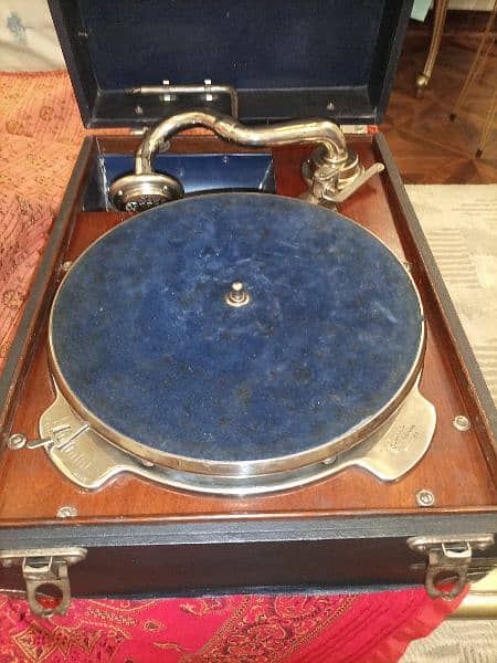 Meritone Gramophone in Full Working Condition to Play 78 RPM Records. 10