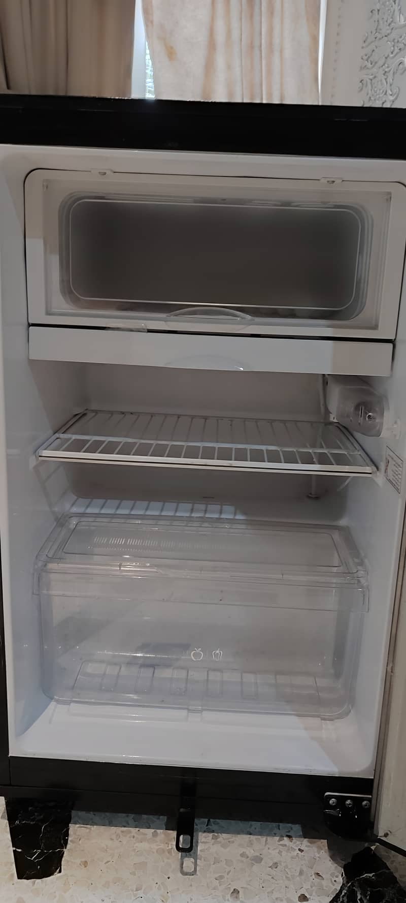 PEL Room size refrigerator 3
