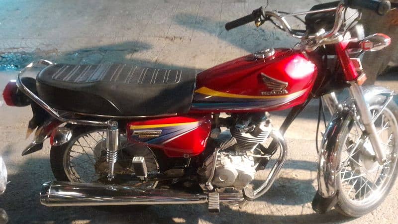 honda 125 Red 1