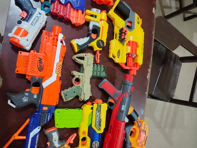 Nerf Xshot and Star war Guns 4