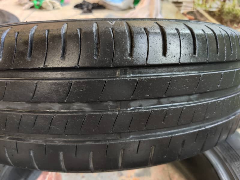 Dunlop 165/65R14 Tyres 1