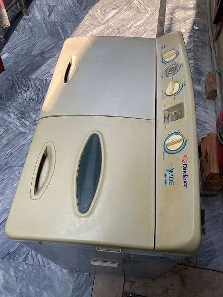 Dawlance washing machine and dryer 0