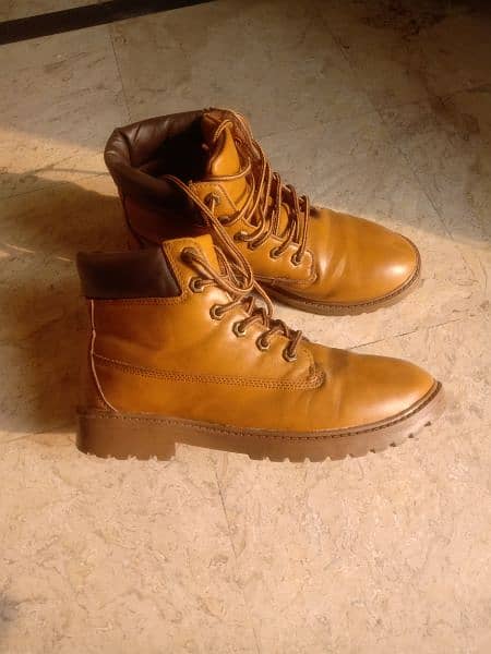 Gold digger clearance boots