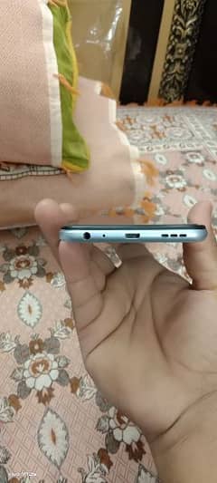 vivo with box no warranty