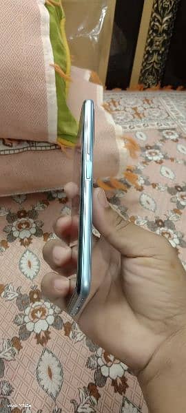 vivo with box no warranty 1