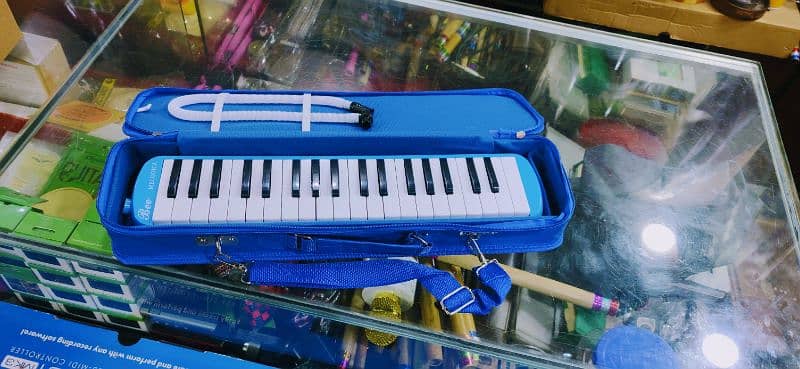 Branded Melodica 
Brand : Bee 3