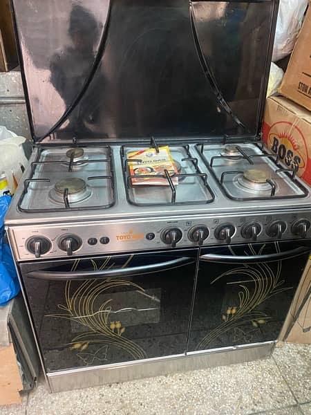 its a cooking range very slightly used 5