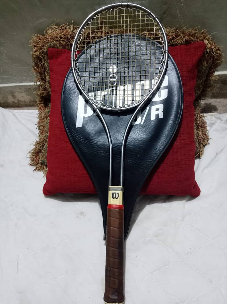 WILSON VINTAGE STEEL TENNIS RACKET T2000 4 5 /8 MEDIUM MADE IN USA 3