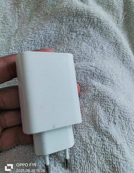 Vivo v21e charger 03129572280 4