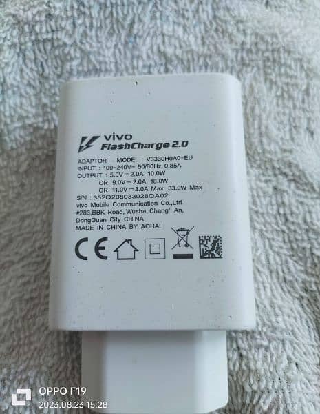 Vivo v21e charger 03129572280 5