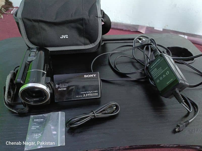 Sony Full Hd HDR-XR160 Handycam Camcorder 0