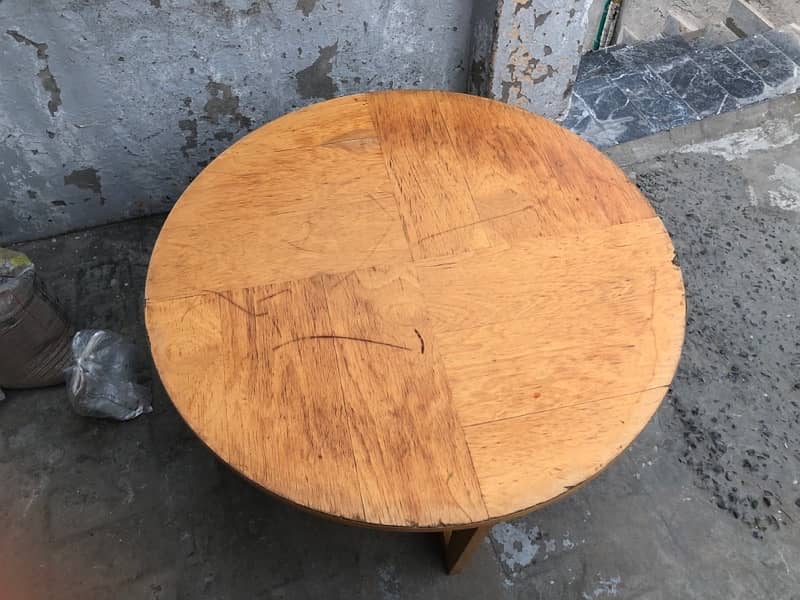 double branded round center table 0