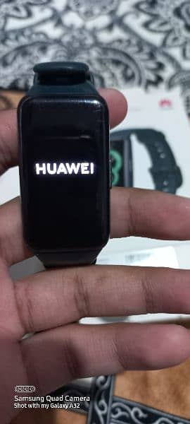 Huawei Band 6 for sale. 10/10 condition 5