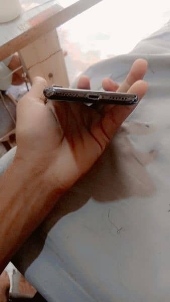 iphone Xs 64 Gb battery penal change condition 10 by 10