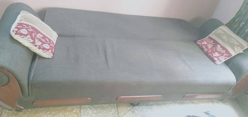 bid size sofa combed dark brown color 1