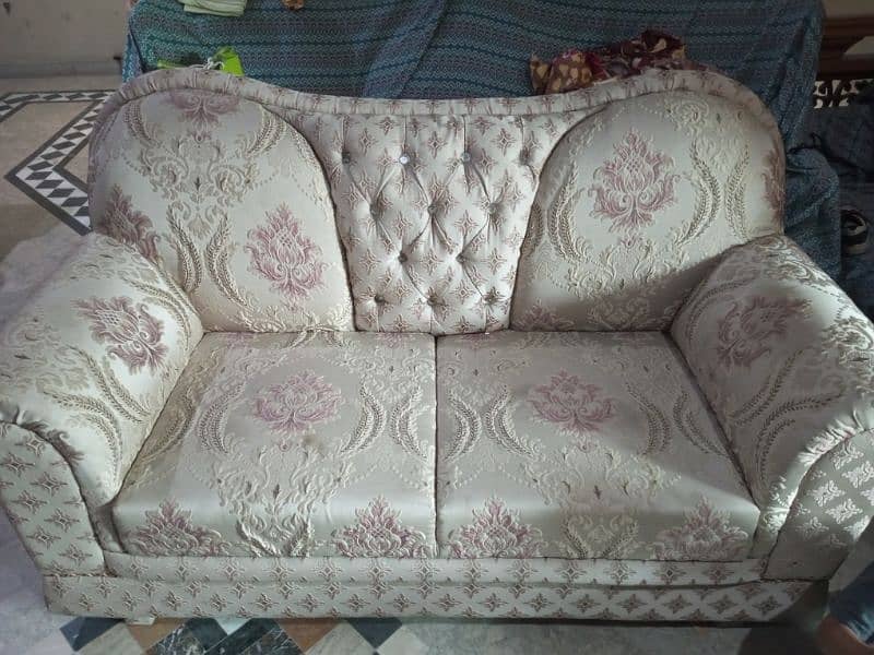 sofa set almost new 4