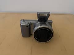 Sony Nex 5  Mirrorless DSLR