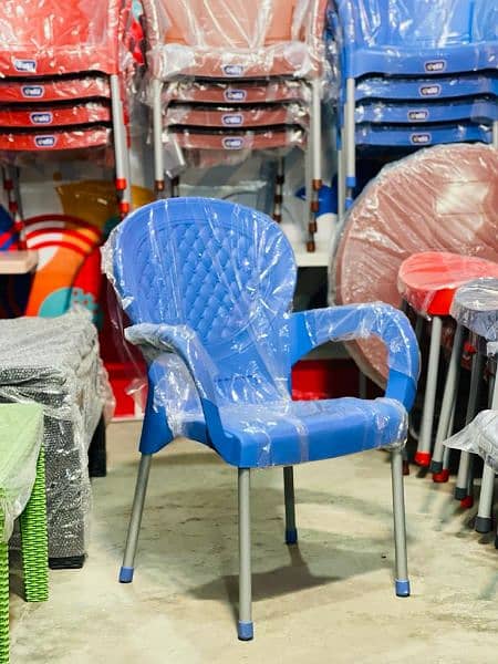 Plastic Chairs Pure 8