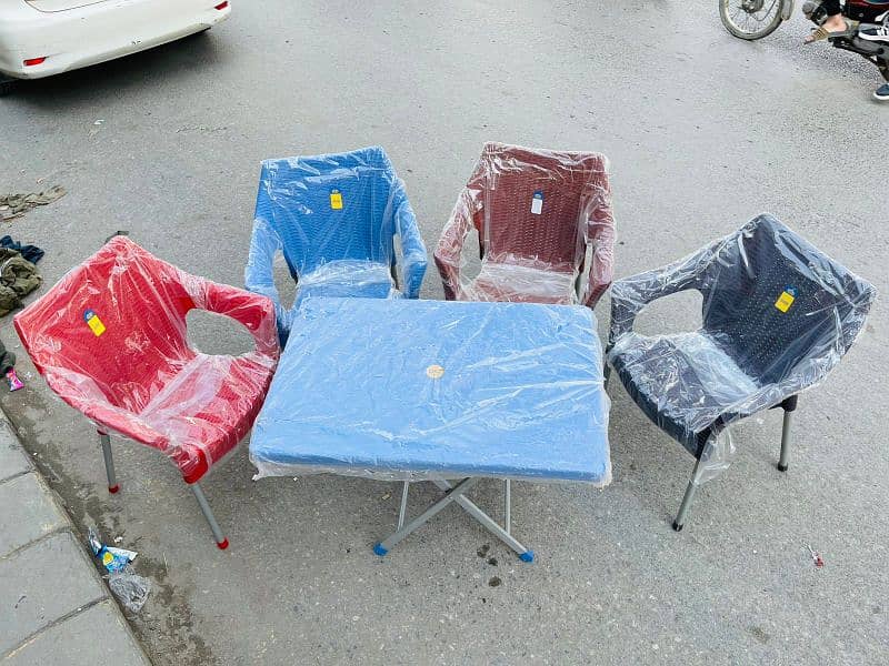 Plastic Chairs Pure 10