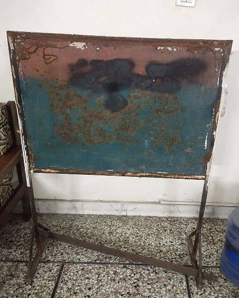 Pure Iron Stand Board For Sale In Very Cheap Price 1