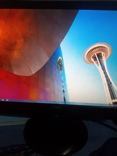 fresh BRANDED LED . GOOD WORKING. CHECKING WARRANTY. . 03122810637