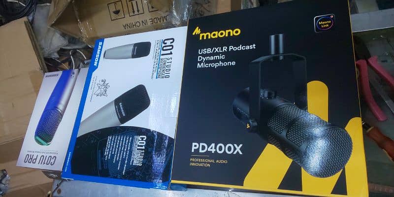 MAONO Series Pro Microphones and Headphones 6