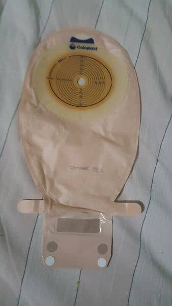 colostomy, urostomy,stoma bags, Convatec, HOLISTER, coloplast 17