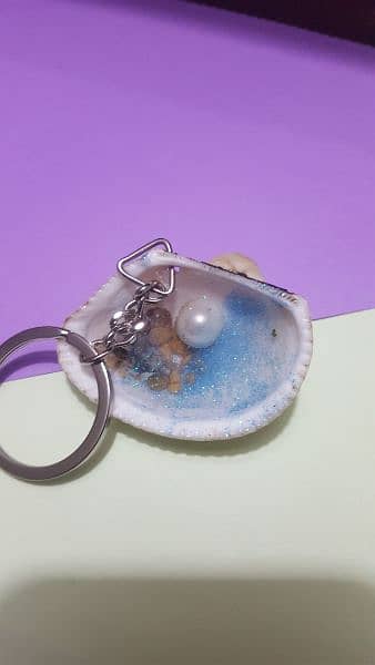 resin art keychain 5