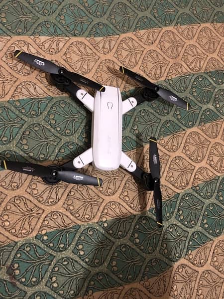 sg900 drone made in Japan . . . . . . . 4