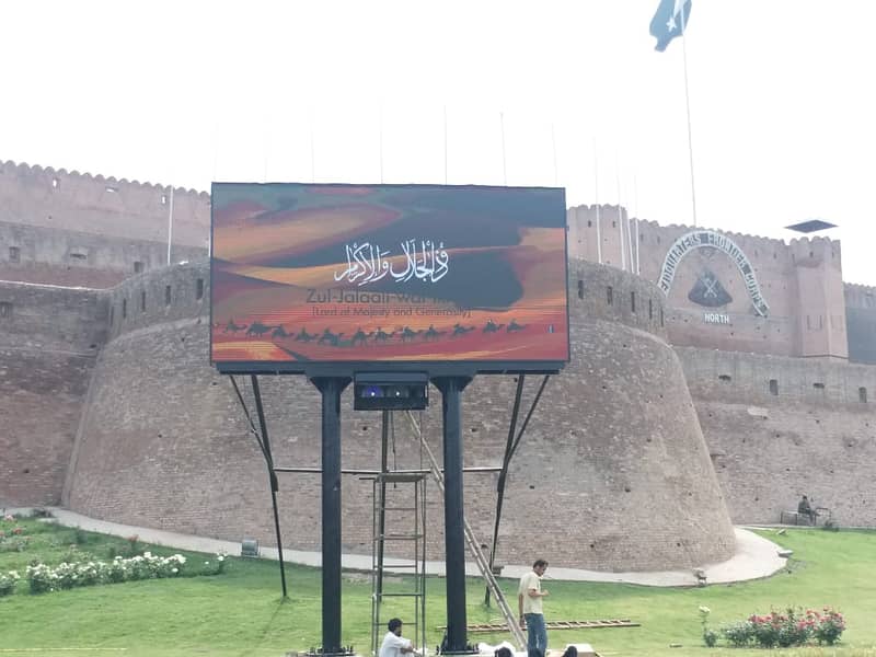 OUTDOOR SMD / LED DIGITAL VIDEO ADVERTISING SCREEN 10