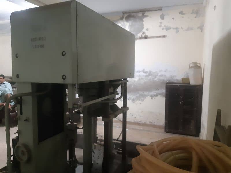 Sariyah Testing Machine 10