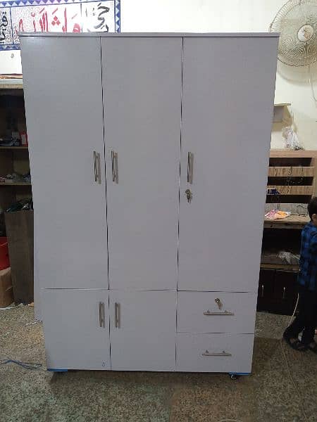 wardrobe cupboard Almari 3 door 0316,5004723 0