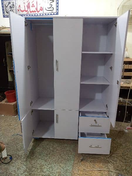 wardrobe cupboard Almari 3 door 0316,5004723 1