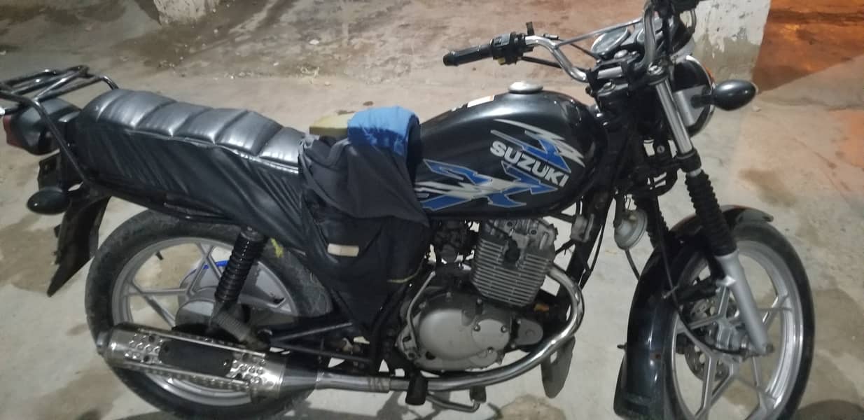 Gs Suzuki 150 Bike 2