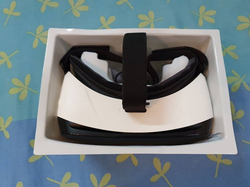 Samsung Gear VR Headset 7