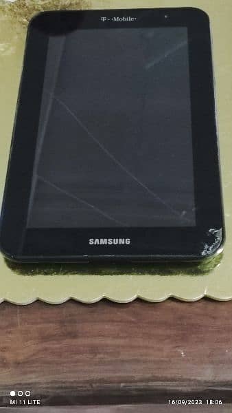 Samsung Galaxy Tab 7.0 Plus 1
