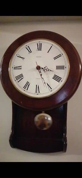 Wall Clock Wooden pendulum England 1