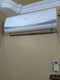 Haier 1.5 ton Inverter heat and cool